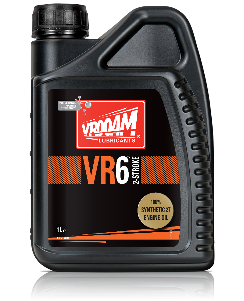 VR4  Synthetic 2T Engine Oil 12x1L (only sold per carton)